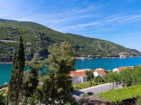 Apartment Matea, Mokosica
